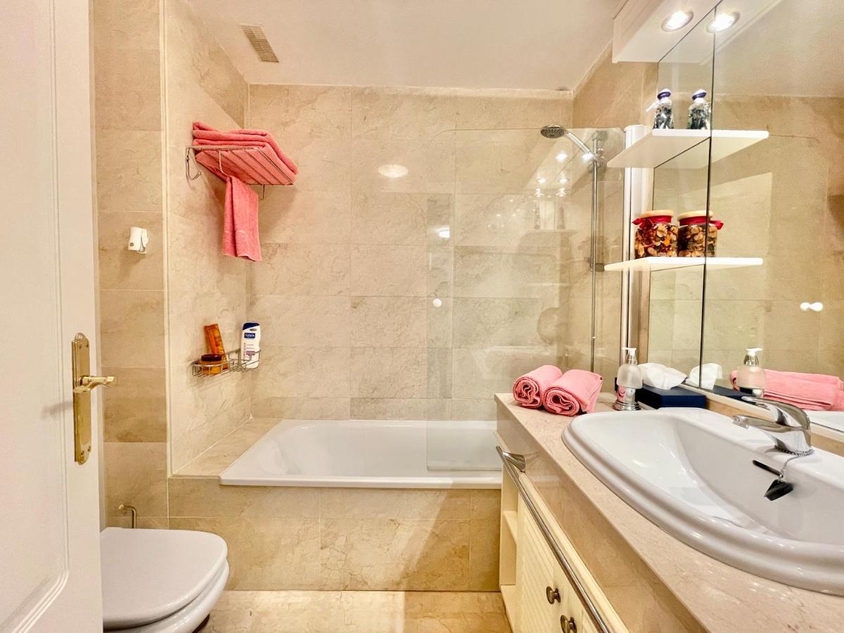 Marbella Real Golden Mile -Eaw Homes Extérieur photo